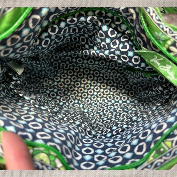 Vera Bradley Shoulder bag with Jockey Silks motif - Picture 5 of 12